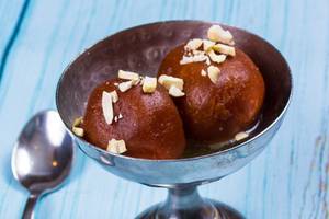 Gulab Jamun 