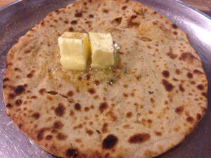 Tandoori Aloo Pyaz  Paratha
