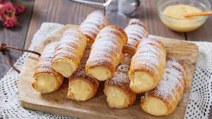 Cannolo With Italian Cream (3 Pcs)