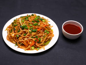 Veg Chilli Garlic Noodles