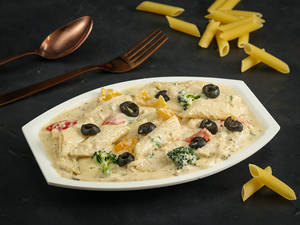 Jain Penne In Alfredo White Sauce Pasta