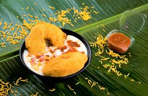 Dahi Vada (2 Pcs)