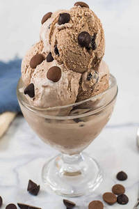 Chocolate Chocochip Ice Cream