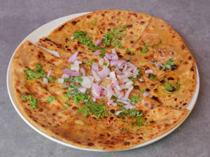 Onion Paratha(1 Pcs)