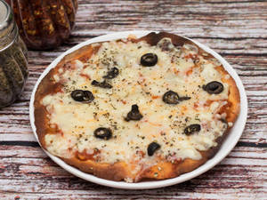 10" Medium Margherita Pizza