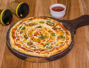 12" Large Deluxe Veggie Delight  Pizza