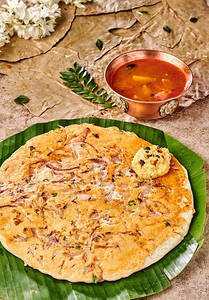 Butter Onion Uttapam