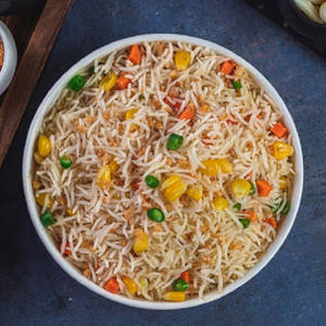 Coriander Burnt Garlic Veg Rice [Serves 1- 2]