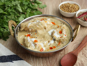 Chicken Reshmi Butter Masala [6 Pieces]