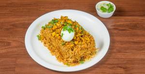 Chicken Keema Biriyani With 1 Egg & Raita