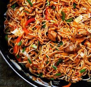 Chicken Schezwan Noodles