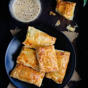 Chicken Puffs