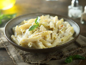 White Sauce Chicken Penne Pasta