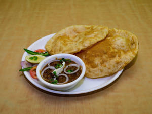 Chole Bhatoore ( 2 Pcs )