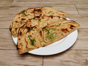 Lachedar Paratha