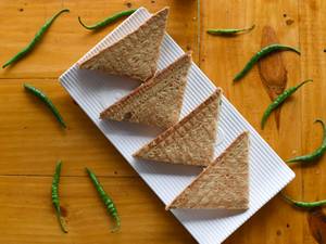 Chilli Cheese Grilled Brown Sandwich