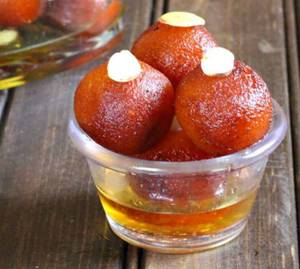 Gulab Jamun [8 pcs]