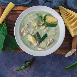 Thai Green Curry (chicken)