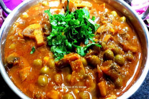 Mushroom Mattar 