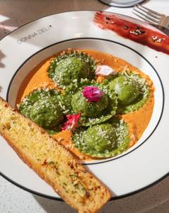 Ravioli Paprika Sauce