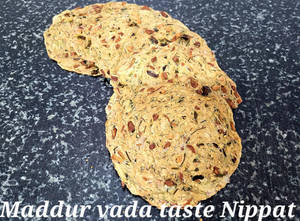Baked Madhur Vada (5 Pcs)