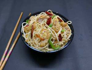 Chicken Chilli Garlic Noodles