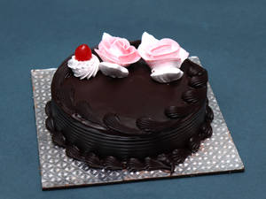 Chocolate Truffle Cake (eggless)
