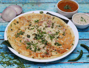 Onion Uttapam                                  