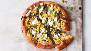 Cheesy Chicken 'N' Corn Regular [6 Inch, 4 Slices]