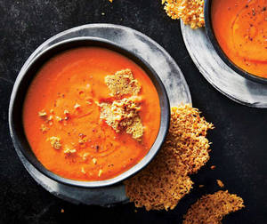 Plum Tomato & Roasted Peppers Soup