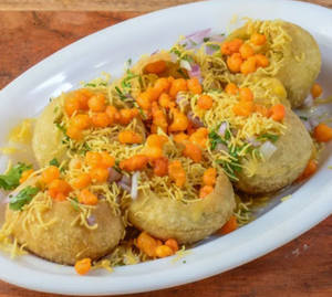 Simple masala puri