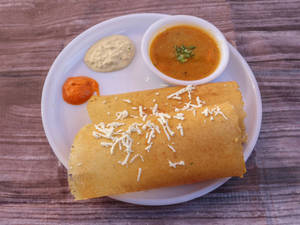 Rava paneer masala dosa