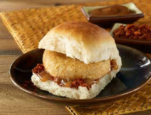 Vada Pav (1 Pc)