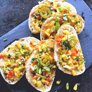Corn Cheese Garlic Bread 4 - Pieces