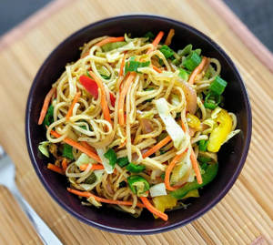 Veg Hakka Noodles