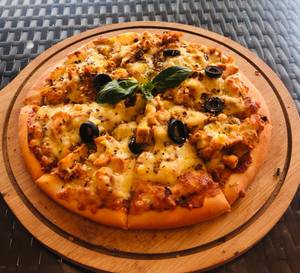 Barbecue Chicken Pizza ( 9 Inch)