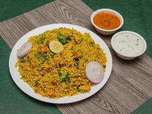 Mixed Chicken Mughlai Biryani
