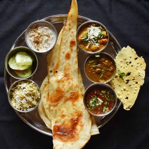 Veg Special Thali