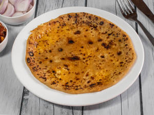 Paneer Paratha (1 Pc)