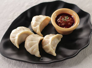 Paneer Steamed Momos (7 Pc)