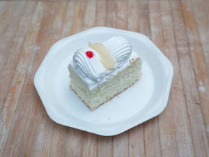 Eggless Pineapple Pastry