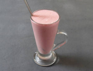 Strawberry Fields Thick Shake