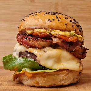 Barbeque Chicken Momo Burger