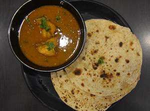Chapathi(3) - Chicken Curry