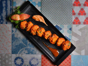 Tandoori Momos [8 Pieces]