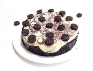 Chocolate oreo cake