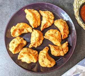 Veg Pan Fried Momos