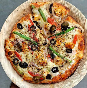 Paneer Tikka Veggies Pizza