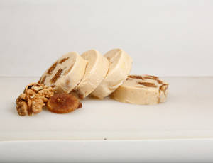 Anjeer Walnut Kulfi Roll