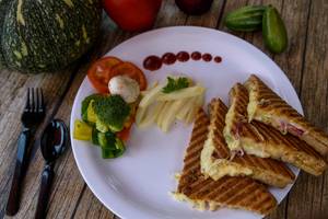 Jumbo Grilled Sandwich (1 pc)